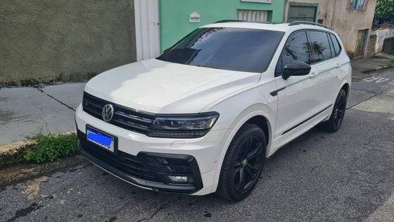 VOLKSWAGEN TIGUAN 2.0 350 TSI GASOLINA ALLSPACE R-LINE 4MOTION DSG VOLKSWAGEN TIGUAN 2.0 350 TSI GASOLINA ALLSPACE R-LINE 4MOTION DSG